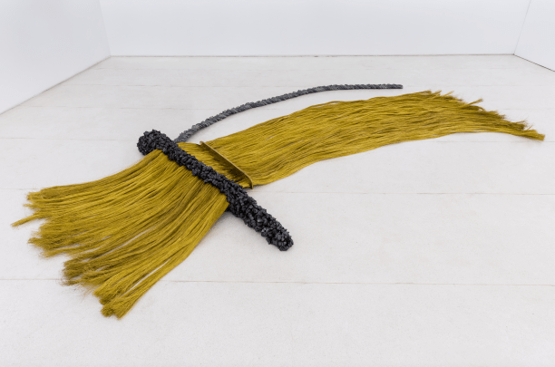 Tunga, &Ecirc;xtases, 1987