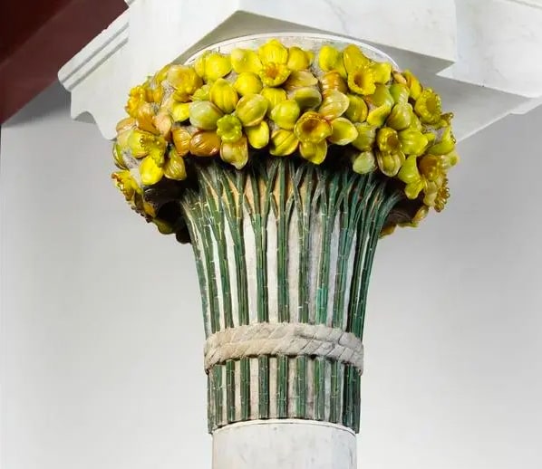 Daffodil capital from the South fa&amp;ccedil;ade, Laurelton Hall, circa 1915
Cast and cut glass, concrete
Collection of the Charles Hosmer Morse Museum of American Art (57-023:L)