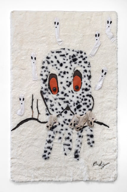 Jon Pylypchuk

lonely and hurtin&amp;#39;

2023

Found object rug with fake fur

96 x&amp;nbsp;60&amp;nbsp;inches

243.8 x&amp;nbsp;152.4&amp;nbsp;cm

$12,000