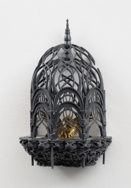 Genevieve Goffman

Bird&amp;#39;s Nest

2022

Brass, nylon

15 x 9 x 6 inches

38.1 x 22.9 x 15.2 cm

(FP 23/048)