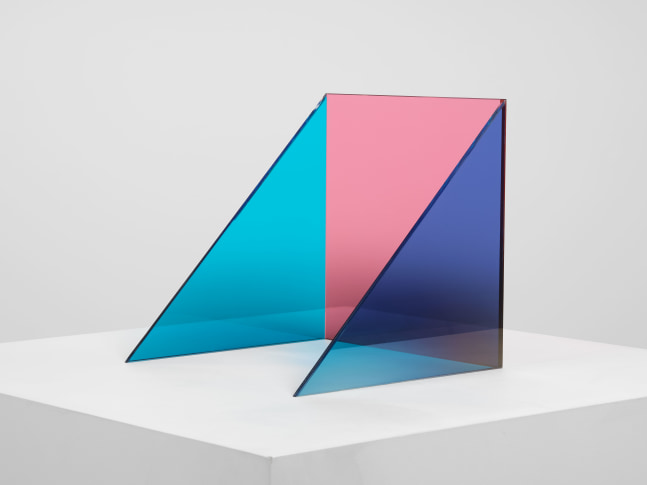 Larry Bell Triolith-C (Hibiscus / Lagoon) A, 2020 Laminated glass coated with inconel 12 x 12 x 12 inches 30.5 x 30.5 x 30.5 cm