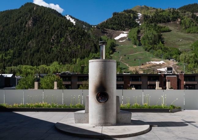Oscar Tuazon
Fire Worship, 2019
Concrete, refractory cement, stainless steel, and fire
Dimensions variable
Installation view: Oscar Tuazon: Fire Worship, Aspen Art Museum, 2019. Photo: Tony Prikryl