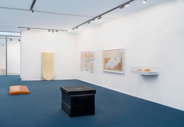 Luhring Augustine

Frieze Masters, Stand F05

Installation view

2019