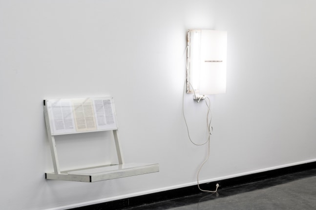 Oscar Tuazon
Reading bench (Pacscript), 2016
Installation view of Water School&amp;nbsp;at Bergen Kunsthall, Norway
January 27 &amp;ndash; April 9, 2023
Photo: Thor Br&amp;oslash;dreskift,&amp;nbsp;Courtesy of the artist and Galerie Chantal Crousel, Paris