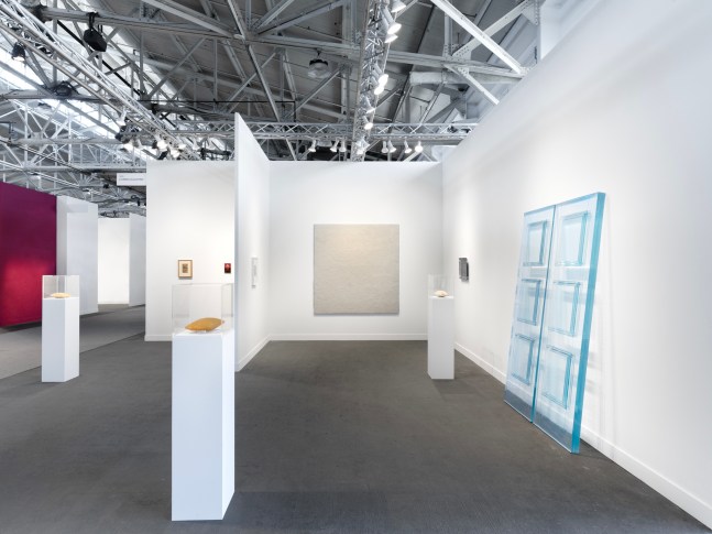 Luhring Augustine
FOG Design+Art, Booth 309
Installation view
2025
Photo: Dawn Blackman