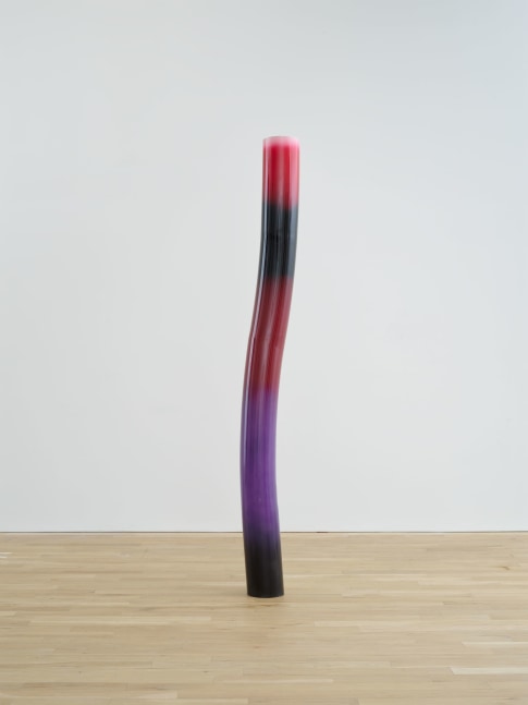 Mark Handforth
Banded Flame, 2023
Aluminum and polyurethane paint&amp;nbsp;
104 x 12 x 12 inches
(264.2 x 30.5 x 30.5 cm)