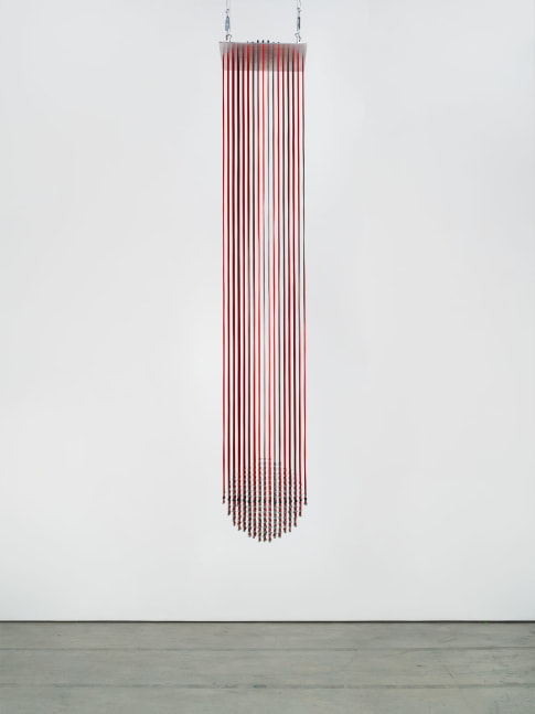 Eva LeWitt
Untitled (9), 2022
Silicone and metal beads
97 x 16 x 16 inches
(246.4 x 40.6 x 40.6 cm)
Image courtesy of VI, VII, Oslo