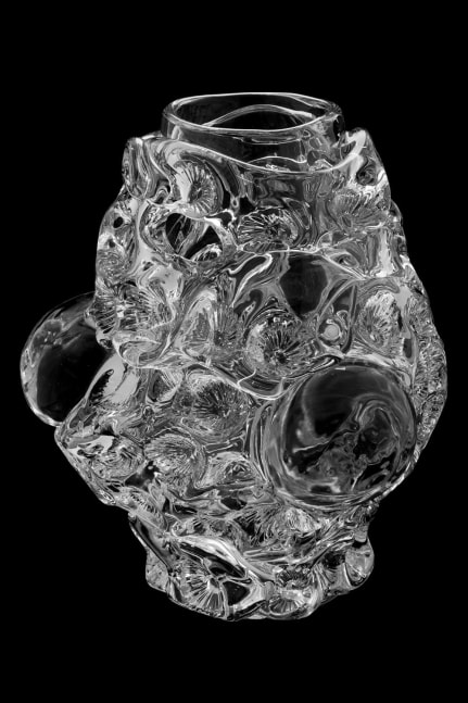 Ritsue Mishima
Anfora, 2019
Blown glass
16 7/8 x 15 3/8 x 15 3/8 inches