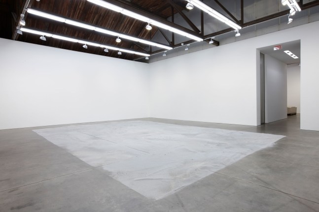 Roger Hiorns
Untitled, 2014
Atomised passenger aircraft engine and granite altarpiece
Dimensions variable
Installation view
September 6 &amp;ndash; October 18, 2014
Luhring Augustine, New York