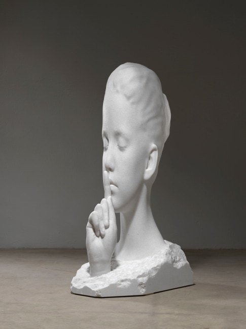 Hortensia Silence, 2022
Marble
73 1/8 &amp;times; 27 7/8 &amp;times; 36 1/8 in.
(186 &amp;times; 71 &amp;times; 92 cm)