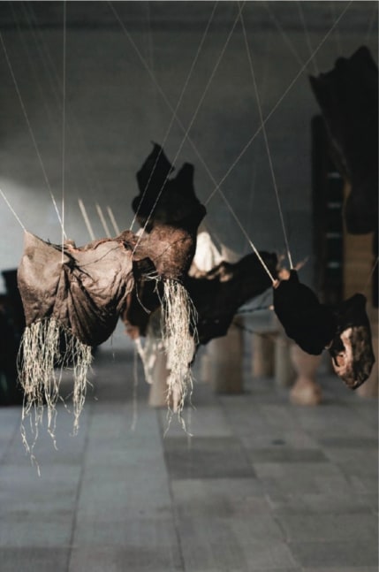 Gutted – Gávogálši, 2022
Dried reindeer stomachs
Variable dimesions