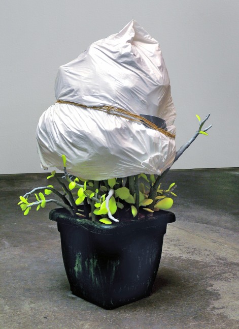 Overcast,&amp;nbsp;2010
Cast polyurethane, pigments and enamel paint
37 x 27 x 26