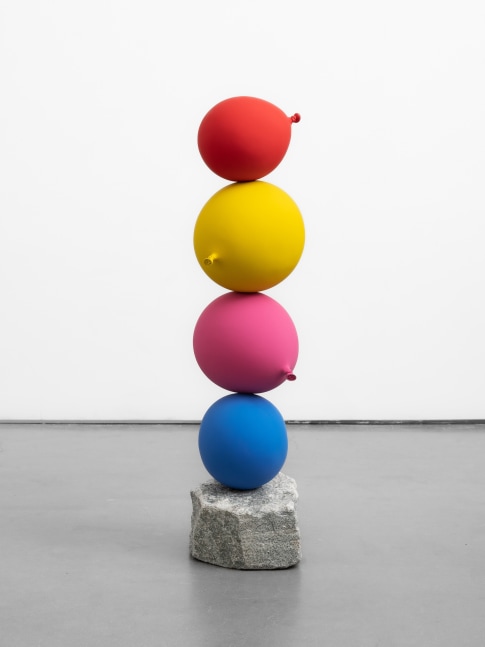 Gimhongsok (b. 1964)

Untitled (short people)

Red, Yellow, Magenta Pink, Blue, 2022

Cast bronze, water-borne car paint

37 x 11 13/16 x 9 13/16 inches

94 x 30 x 25 cm