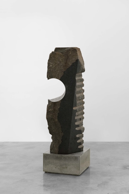 Minoru Niizuma (1930&amp;ndash;1998)

Black Mountain, 1986

Portuguese black granite

54 5/16 x 16 1/2 x 15 3/4 inches

138 x 42 x 40 cm