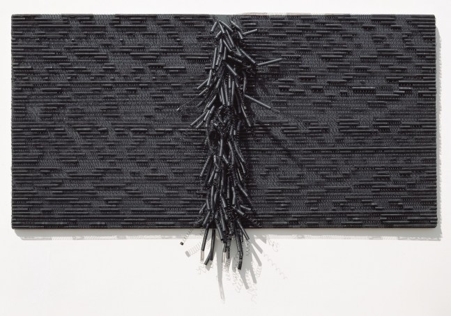 Untitled 72-3(B), 1972

Metal springs on panel

29.13 x 59.06 inches

74 x 150 cm