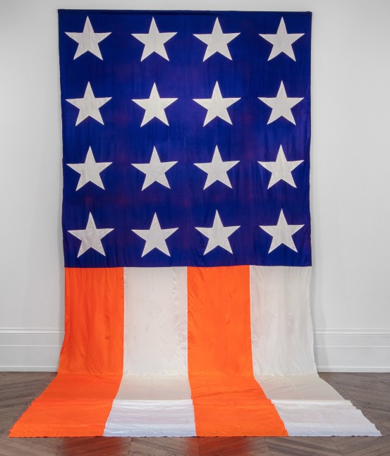 James Lee Byars

&amp;ldquo;The American Flag&amp;rdquo;, 1974

Silk acetate

380 x 88 inches

965 x 223.5 cm

JB 6/B