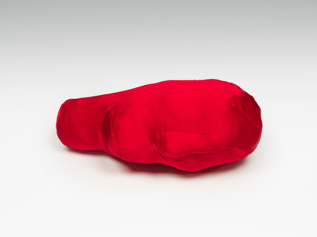 &amp;ldquo;Traum (rot) (Dream [Red])&amp;rdquo;, 2022&amp;nbsp;
Fabric, cotton wool, cardboard&amp;nbsp;
27 1/2 x 13 3/4 x 11 3/4 inches&amp;nbsp;
70 x 35 x 30 cm&amp;nbsp;
SIMP 27&amp;nbsp;
$10,000