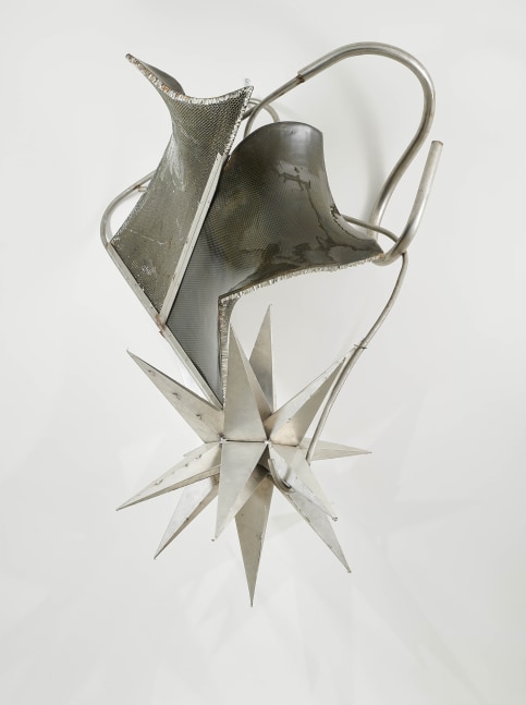 FRANK STELLA
boeta
2004
stainless steel tubing and carbon fiber
74 5/8 x 53 1/8 x 41 inches (189.5 x 134.9 x 104.1 cm)
Private Collection
