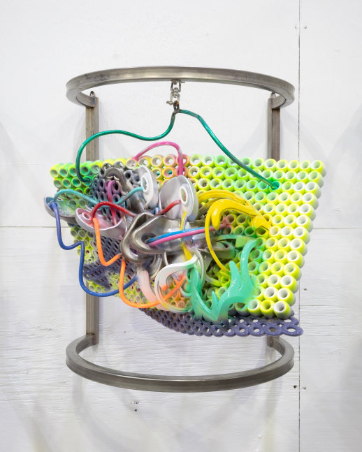 FRANK STELLA (1936-2024)

Model for Beyond the Reef

2022

Automotive paint on nylon RPT and stainless steel

25 x 21 x 21 inches
63.5 x 53.3 x 53.3cm