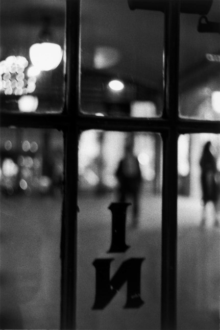 Louis Stettner
IN, 1958
black and white photograph
15.75 x 11.81 inches
(40 x 30 cm)
(Inv. No. LS9236)

$6,500