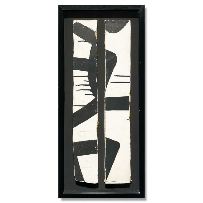 Pop Shop Wall Fragment 1/4

Paint on wall fragment

20 3/4 x 13 1/4 x 2 in. (52.7 x 33.7 x 5.1 cm)