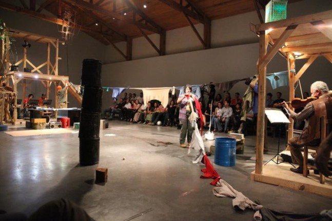 	abraham cruzvillegas, autoconstrucci&amp;oacute;n (theatre production), 2010