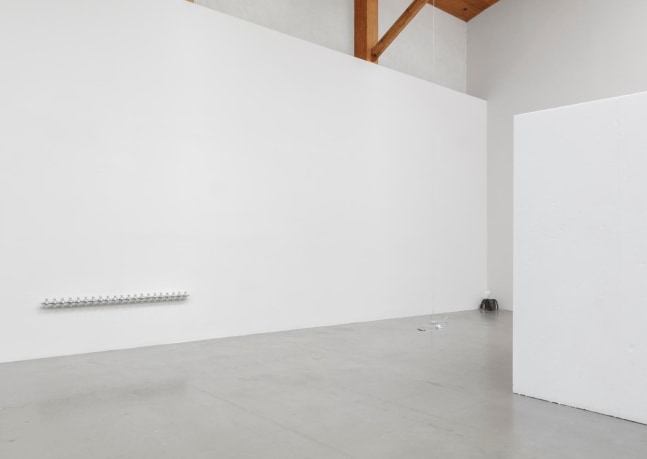 	installation view of xyla&amp;ntilde;ynu. taller de los viernes, kurimanzutto, mexico city, 2016