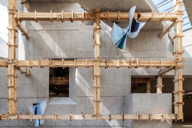 vista de instalaci&amp;oacute;n&amp;nbsp;petrit halilaj: runik, museo tamayo, 2024. foto: gerardo landa / eduardo l&amp;oacute;pez (glr estudio)⁠