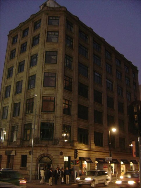 	tr&amp;aacute;fago, 5 de mayo 18, ciudad de m&amp;eacute;xico, 2004