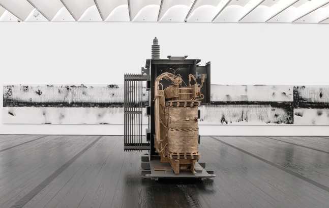 blackout, 2020. transformador de energ&amp;iacute;a, bronce, electricidad, vocalistas