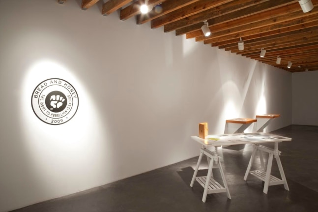 	scoop, kurimanzutto, ciudad de m&amp;eacute;xico, 2009