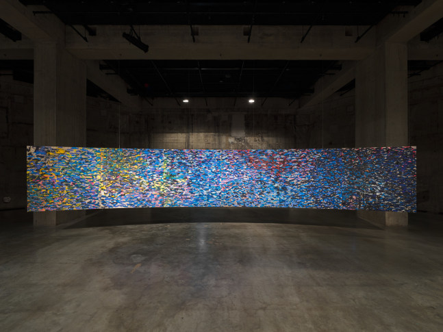 vista de instalaci&amp;oacute;n&amp;nbsp;oscar murillo: the flooded garden. tate modern, 2024 foto: tim bowditch, cortes&amp;iacute;a del artista. copyright &amp;copy; oscar murillo


&amp;nbsp;
