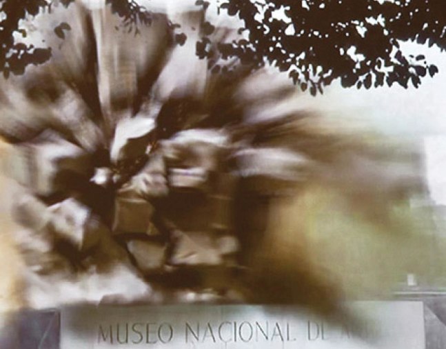 foto fija de explosivos (monolito de coatlinch&amp;aacute;n), 2012

proyecci&amp;oacute;n de video

10 min

&amp;nbsp;

&amp;nbsp;