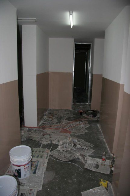 	monika sosnowska, installation view of oficina para proyectos de arte (opa), 2005	&amp;nbsp;