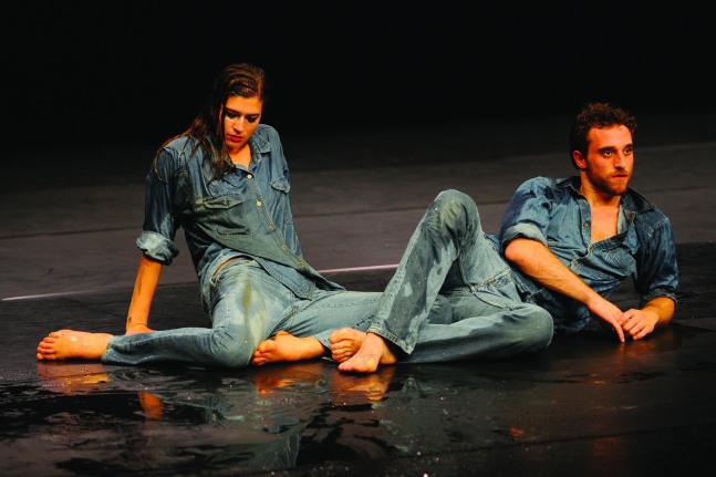 bluff, 2009

performance view from zurich, switzerland

&amp;nbsp;