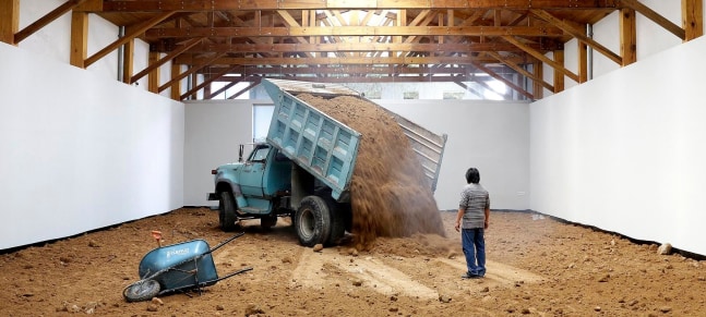 	adri&amp;aacute;n villar rojas, los teatros de saturno, 2014