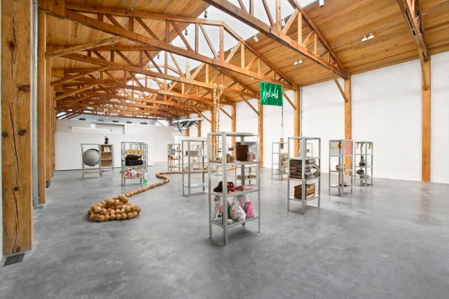 	inauguraci&amp;oacute;n del nuevo espacio, kurimanzutto, ciudad de m&amp;eacute;xico, 2008