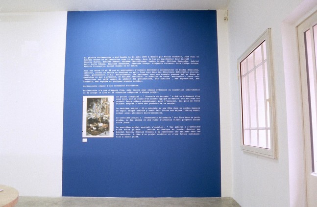 	kurimanzutto @ galerie chantal crousel, galerie chantal crousel, par&amp;iacute;s, 2001