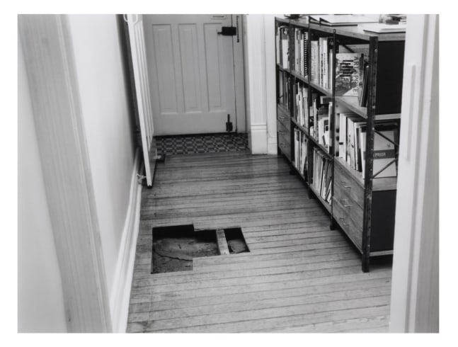 	quince rechinidos menos, kurimanzutto, ciudad de m&amp;eacute;xico, 2004