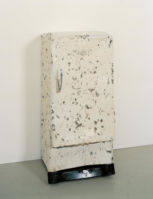 st. frigo, 1996

refrigerador

132 x 60 x 60 cm

&amp;nbsp;