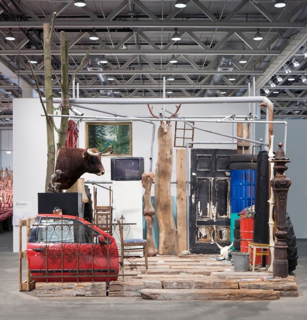 homage to luis bu&amp;ntilde;uel, 2012

t&amp;eacute;cnica mixta

dimensiones variables

vista de instalaci&amp;oacute;n, art basel, suiza, 2012

&amp;nbsp;

&amp;nbsp;