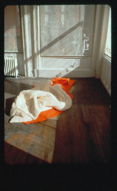 untitled 1993 (sleep/winter), 1993

straw mat, foam mattress, cotton pillow, duvet

variable dimensions

&amp;nbsp;

&amp;nbsp;