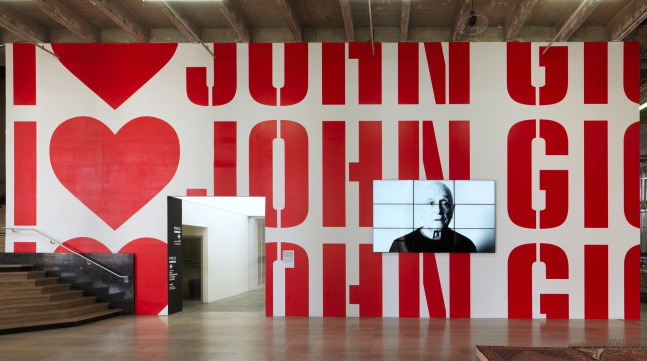 vista de instalaci&amp;oacute;n de&amp;nbsp;ugo rondinone: i &amp;hearts; john giorno en palais de tokyo, par&amp;iacute;s, 2015