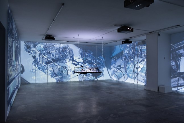 gardens of perfect exposure, 2018. vista de instalaci&amp;oacute;n de&amp;nbsp;horizontal vertigo,&amp;nbsp;julia stoschek foundation, berl&amp;iacute;n, 2019