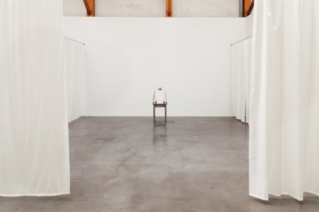 	varios y diversos, kurimanzutto, ciudad de m&amp;eacute;xico, 2013