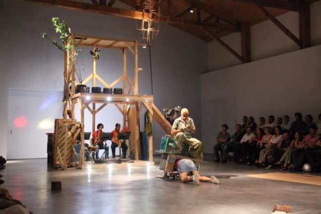 	abraham cruzvillegas, autoconstrucci&amp;oacute;n (theatre production), 2010