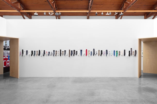 wilfredo prieto,&amp;nbsp;calcetines sin pareja, kurimanzutto, ciudad de m&amp;eacute;xico, 2021