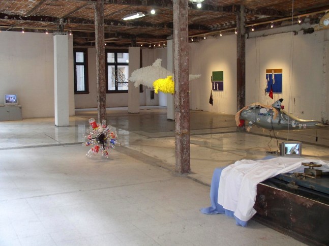 	la cuesta de enero y otros procesos protoecon&amp;oacute;micos, 5 de mayo 18, ciudad de m&amp;eacute;xico, 2005