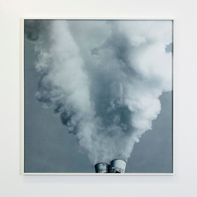 portrait (der kopf des konzeptk&amp;uuml;nstlers raucht), portrait (the concept-artist smoking head),&amp;nbsp;2008

black and white print, metal frame, glass

&amp;nbsp;

49.21 x 48.43 x 1.18 in.

&amp;nbsp;