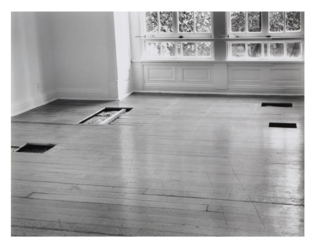 	quince rechinidos menos, kurimanzutto, ciudad de m&amp;eacute;xico, 2004